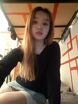 SherrylShaw online show from 04-10-26, 03:12
