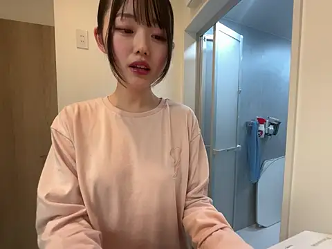 Snapshot of Gokujyo-Namanaka chatting on 04-23-26, 12:40 Gokujyo-Namanaka online show from 04-23-26, 12:40