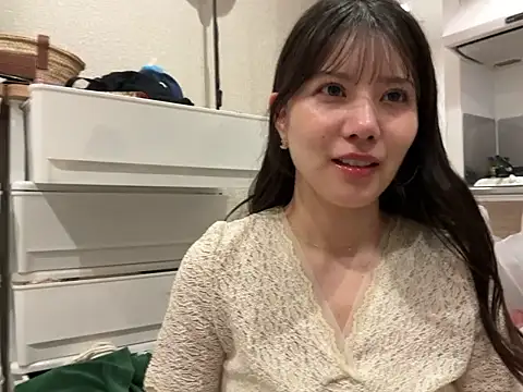 Snapshot of Gokujyo-Namanaka chatting on 06-13-26, 02:15 Gokujyo-Namanaka online show from 06-13-26, 02:15