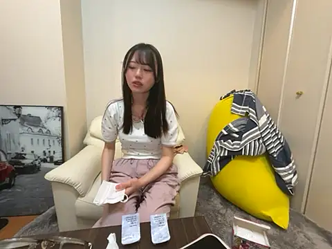 Snapshot of Gokujyo-Namanaka chatting on 06-17-26, 12:18 Gokujyo-Namanaka online show from 06-17-26, 12:18