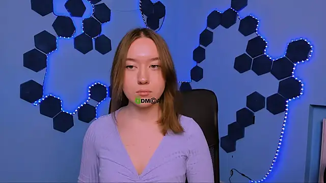 Snapshot of kimiko_shine chatting on 12-20-25, 10:11 kimiko shine online show from 12-20-25, 10:11