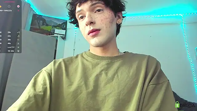 colestorm  online show from 04-17-26, 06:33