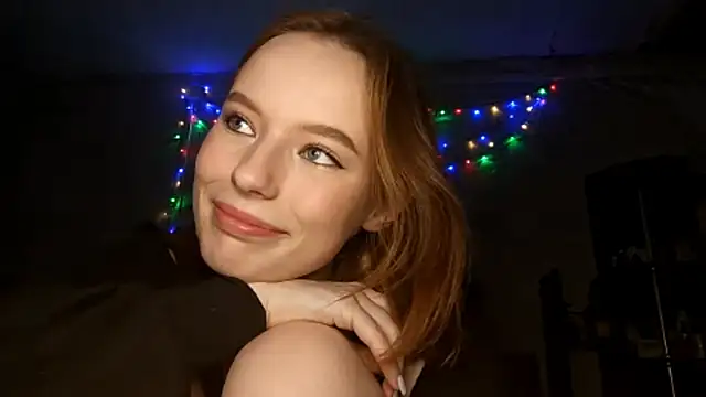 Snapshot of deep_eyes chatting on 12-15-25, 01:15 deep eyes online show from 12-15-25, 01:15