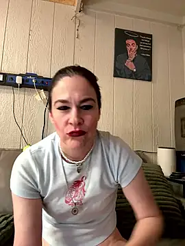 Snapshot of Nickithicks chatting on 01-18-26, 05:28 Nickithicks online show from 01-18-26, 05:28