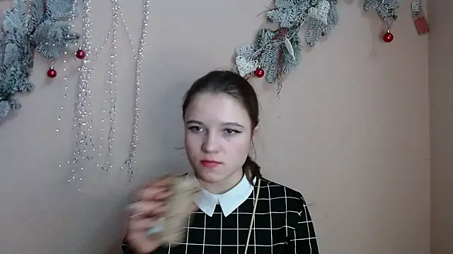 Snapshot of Riya_Vip chatting on 01-13-26, 02:22 Riya Vip online show from 01-13-26, 02:22