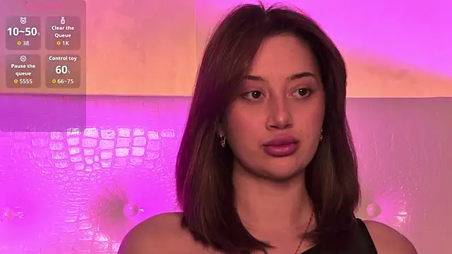 LucieBliss online show from 04-11-26, 12:09