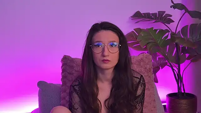 TheaMalekoo online show from 04-09-26, 06:30