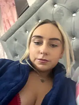 ScarletJ  online show from 12-14-25, 05:07