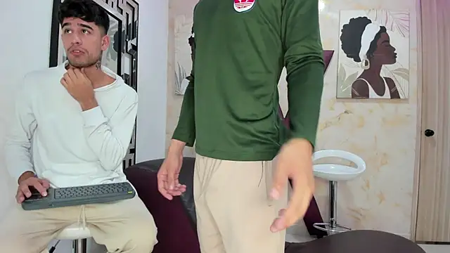 YOUNG GUYS1 online show from 05-28-26, 07:38