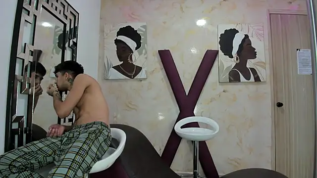 YOUNG GUYS1 online show from 06-06-26, 07:13