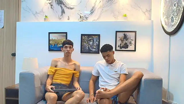 Snapshot of GOOD_BOYS1 chatting on 12-16-25, 01:32 GOOD BOYS1 online show from 12-16-25, 01:32