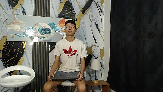 HORNY PRETTY online show from 05-03-26, 01:28