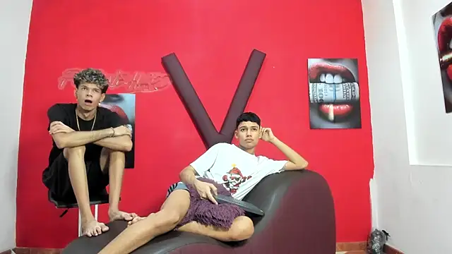 HORNY PRETTY online show from 05-09-26, 04:34