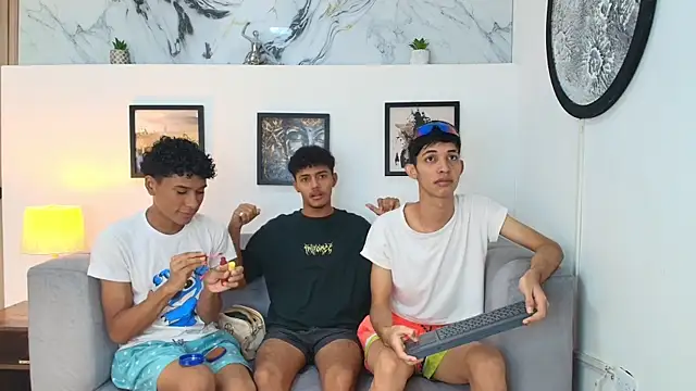 SWEET RABBIT1 online show from 12-14-25, 06:23