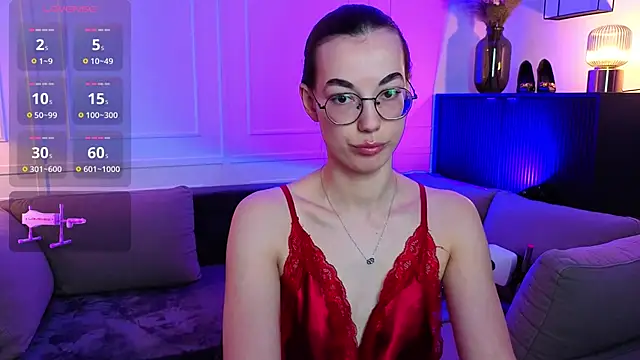 EmmaJacson online show from 12-14-25, 04:23