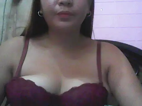 Snapshot of Chinita_charm chatting on 01-15-26, 12:15 Chinita charm online show from 01-15-26, 12:15