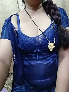 Snapshot of kusbu0077 chatting on 06-14-26, 02:24 kusbu0077 online show from 06-14-26, 02:24