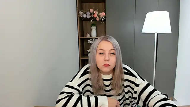 Snapshot of PorshaEicke chatting on 12-16-25, 03:11 PorshaEicke online show from 12-16-25, 03:11