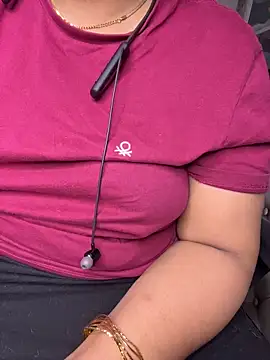 butterflyslay online show from 03-23-26, 01:42