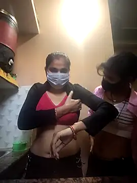 Snapshot of jaanvi-Rani chatting on 02-05-26, 03:11 jaanvi-Rani online show from 02-05-26, 03:11