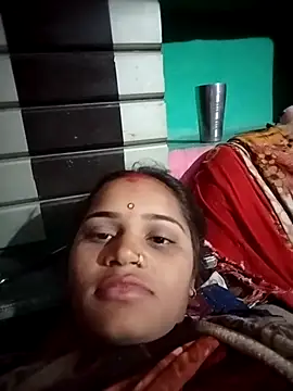 Aaisha 01 online show from 12-15-25, 03:27