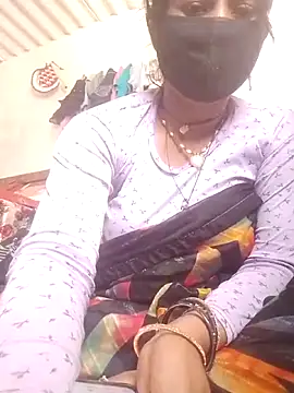 Aaisha 01 online show from 04-29-26, 05:00