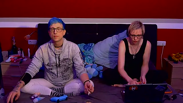 AskAveryAnything online show from 07-23-26, 07:01