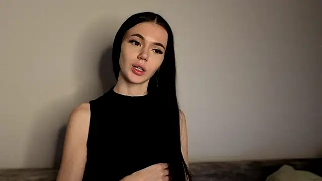 Snapshot of fit_leese chatting on 02-06-26, 11:19 fit leese online show from 02-06-26, 11:19