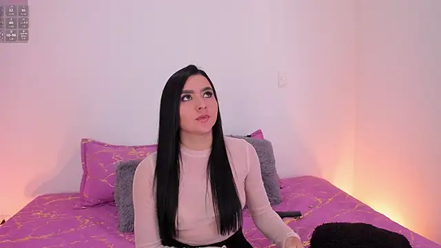 Snapshot of Lilicopper___ chatting on 12-20-25, 08:49 Lilicopper online show from 12-20-25, 08:49