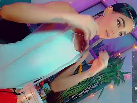 agathaferrer3 online show from 03-23-26, 04:38