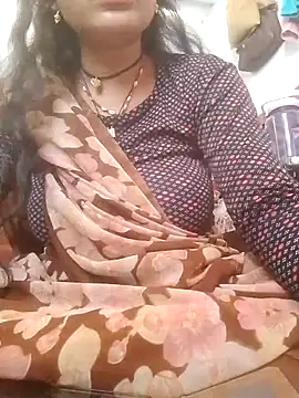 Snapshot of Sweet_Couple_01 chatting on 06-23-26, 07:39 Sweet Couple 01 online show from 06-23-26, 07:39