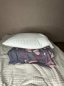 Snapshot of HelloAsh123 chatting on 02-01-26, 06:50 HelloAsh123 online show from 02-01-26, 06:50