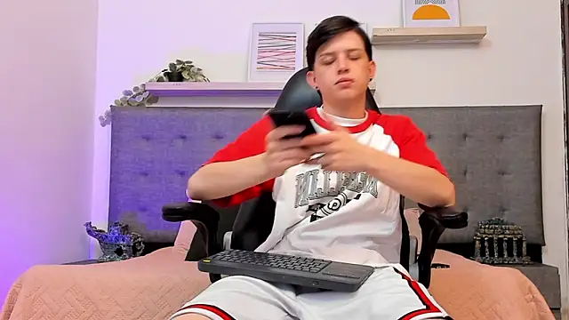 sebastamayo  online show from 03-17-26, 06:28