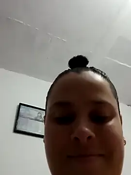 Snapshot of LexieMonroe7 chatting on 12-16-25, 01:10 LexieMonroe7 online show from 12-16-25, 01:10