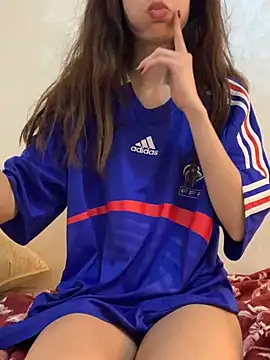 yasmina2020 online show from 04-05-26, 05:54