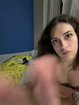 CoquineCharmeuse online show from 02-05-26, 03:00