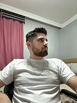 Snapshot of berke3424 chatting on 02-03-26, 12:53 berke3424 online show from 02-03-26, 12:53