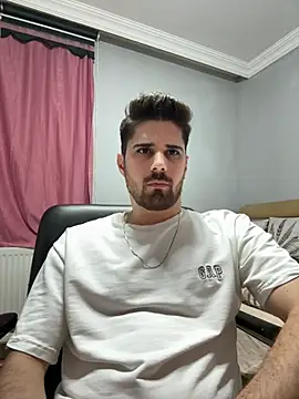 Snapshot of berke3424 chatting on 02-12-26, 01:22 berke3424 online show from 02-12-26, 01:22