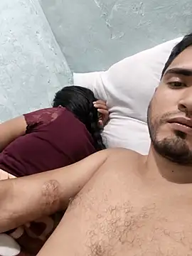 Snapshot of Aleinad16 chatting on 01-11-26, 05:12 Aleinad16 online show from 01-11-26, 05:12