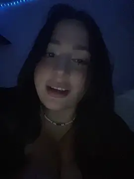 Snapshot of pudizinhaa_ chatting on 04-10-26, 04:28 pudizinhaa online show from 04-10-26, 04:28