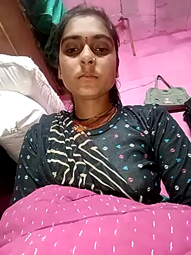 Cutsedi83 online show from 12-14-25, 04:34