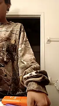 Teeskii  online show from 12-17-25, 10:10