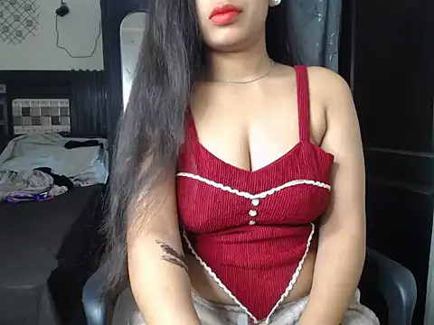 Snapshot of Slay_ishika chatting on 12-17-25, 07:47 Slay ishika online show from 12-17-25, 07:47