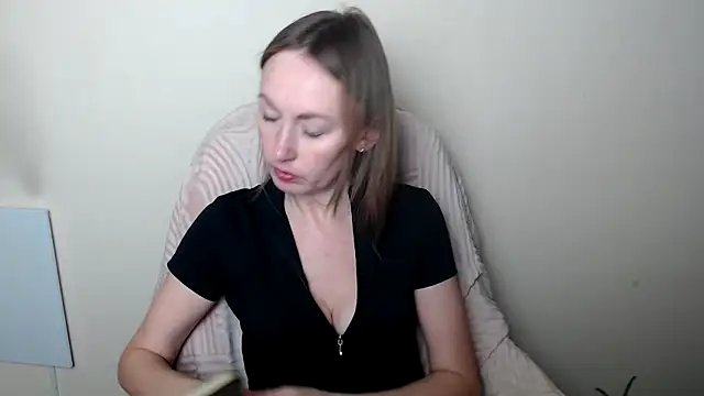 LiaSeass  online show from 04-07-26, 11:43