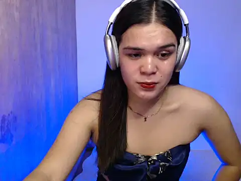 stripyapril online show from 06-27-26, 12:22