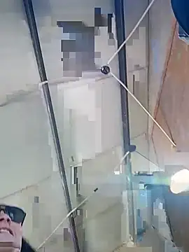 Snapshot of aleuboldi chatting on 12-16-25, 06:02 aleuboldi online show from 12-16-25, 06:02