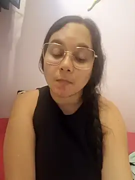 Snapshot of liababylia chatting on 01-10-26, 11:09 liababylia online show from 01-10-26, 11:09