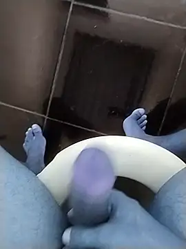 Snapshot of kaspzl chatting on 12-16-25, 01:05 kaspzl online show from 12-16-25, 01:05