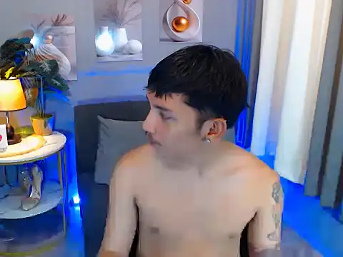 dylan hardfucker online show from 04-10-26, 08:30