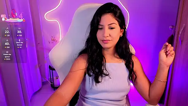 chloebum  online show from 03-27-26, 10:59